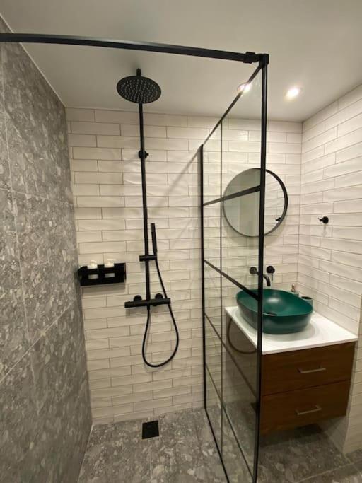 Piraeus Cozy Appartment Rental Εξωτερικό φωτογραφία