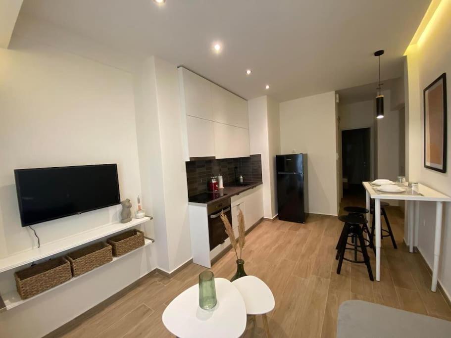 Piraeus Cozy Appartment Rental Εξωτερικό φωτογραφία